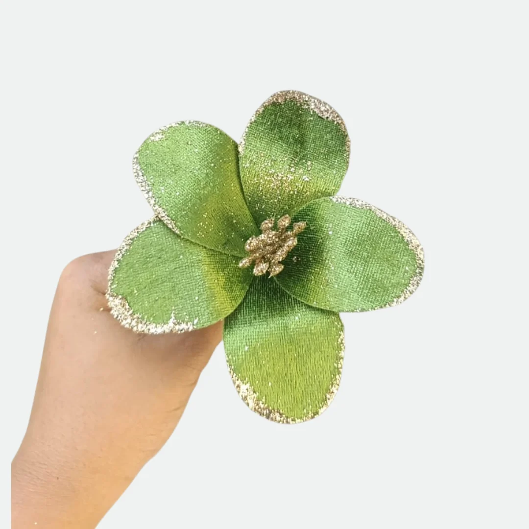 Bico De Papagaio Aveludado Verde com Glitter Champanhe 14cm