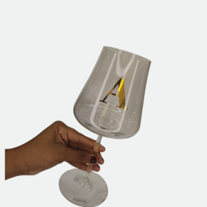 Taça em Cristal de Alta Resistência C/ Letra " A" em ouro 18k - Ocean Allure 620ml